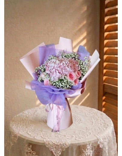 Hydrangea & Roses Bouquet (FCB 36)
